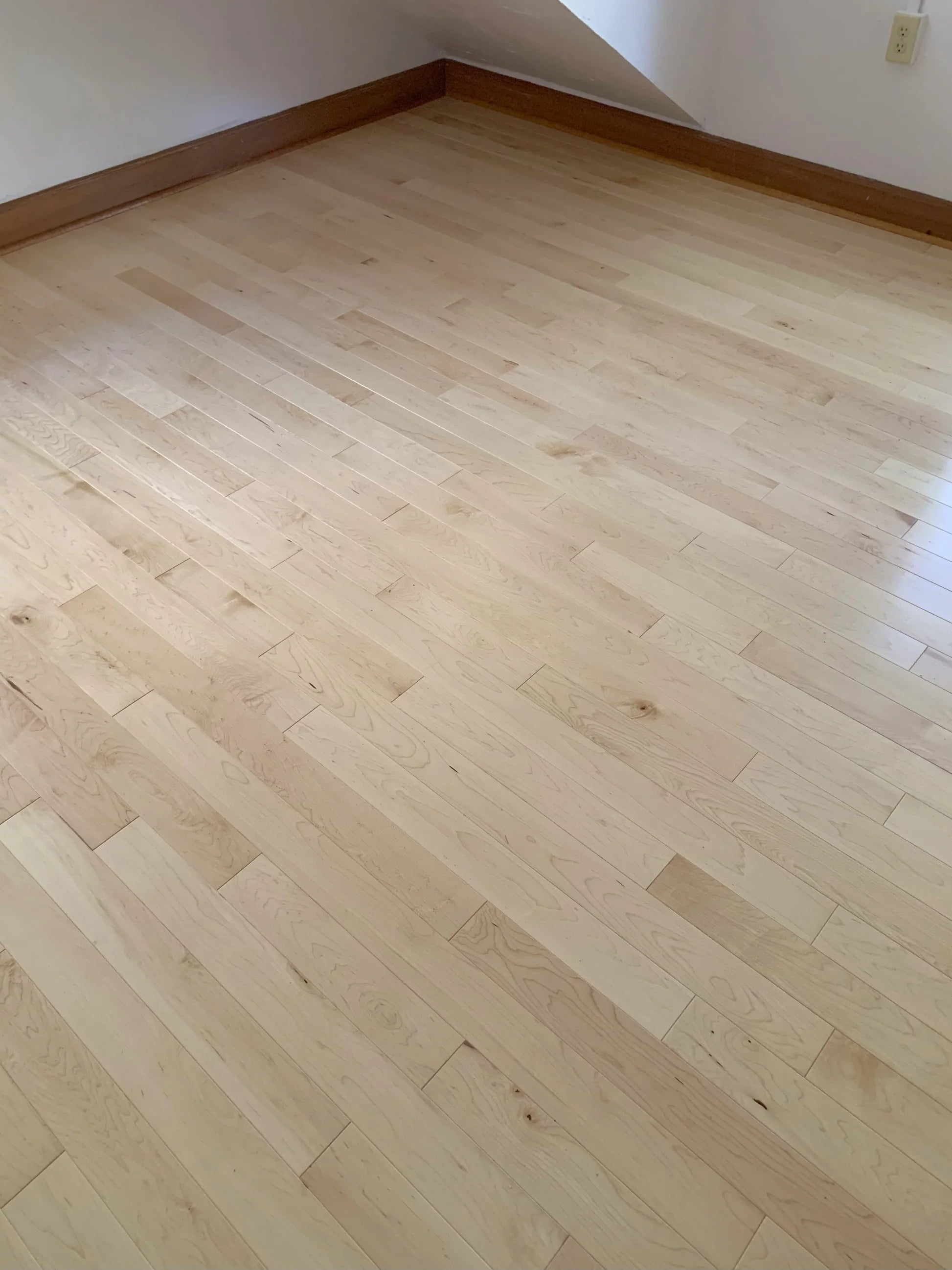 Solid Maple Hardwood